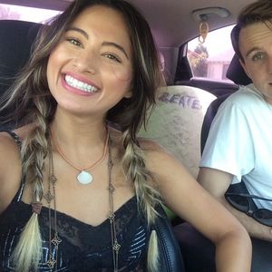 Meet your Posher, Hunter